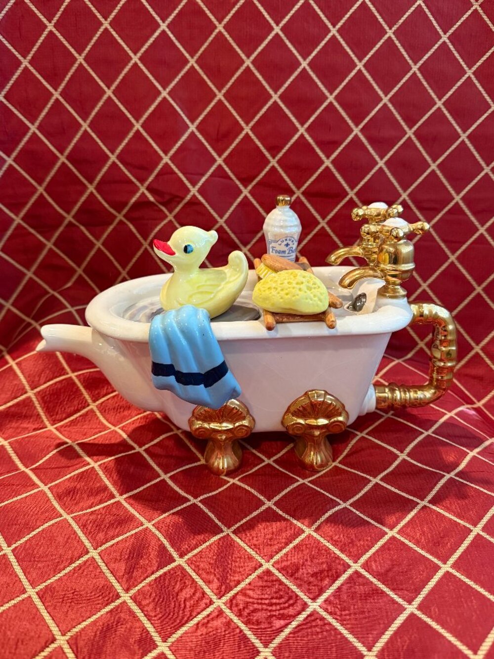 The Teapottery Bathtub Teapot Rubber Ducky